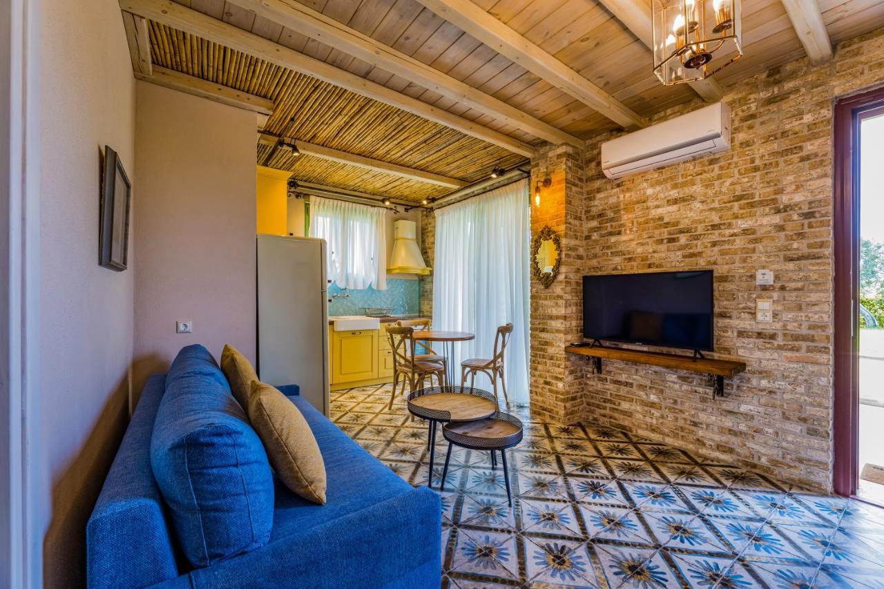 Mediterraneo Luxury Suites Halkidiki Vourvourou Exterior foto