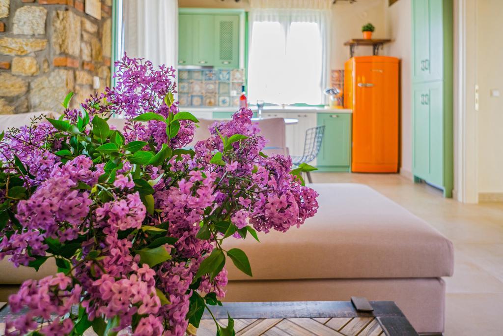 Mediterraneo Luxury Suites Halkidiki Vourvourou Exterior foto