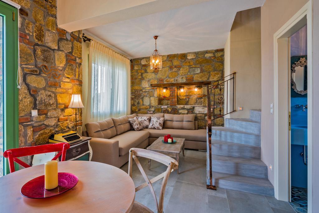 Mediterraneo Luxury Suites Halkidiki Vourvourou Exterior foto