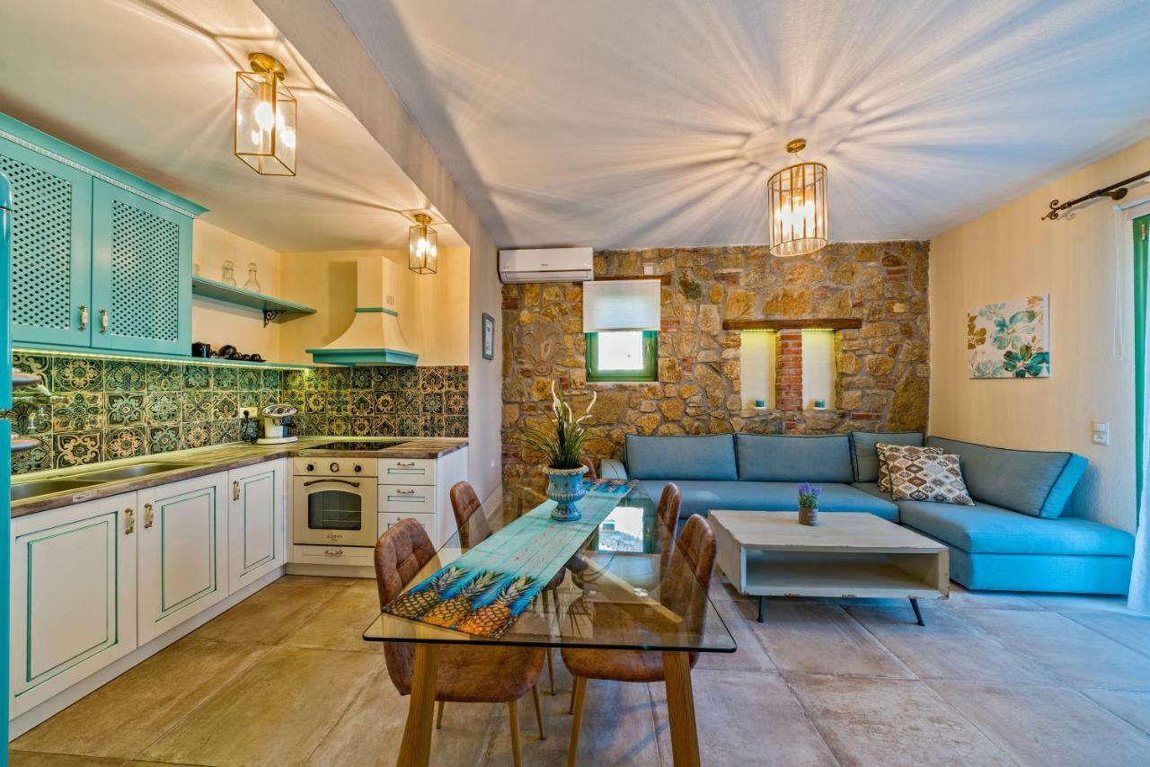 Mediterraneo Luxury Suites Halkidiki Vourvourou Exterior foto